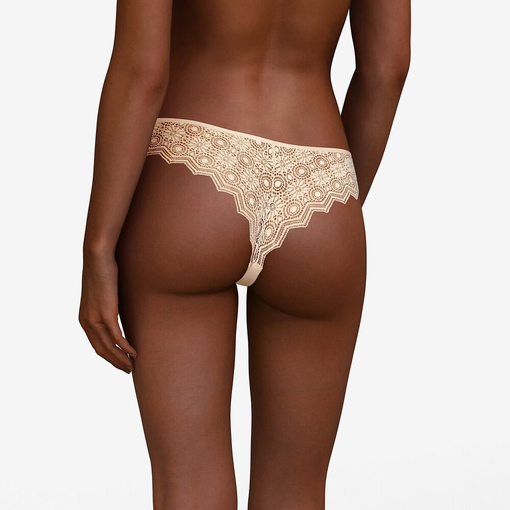 NWT! Chantelle Passionata‎ Georgia Tanga Pearl Pink SMALL